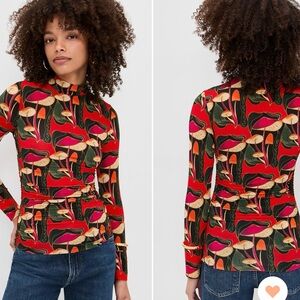 NEW 🆕 FARM Rio Wild Mushroom 🍄 Jersey Top, size Medium